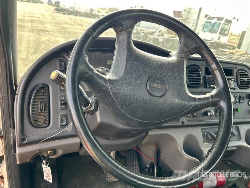Freightliner M2 106 Vyprošťovací vozidla