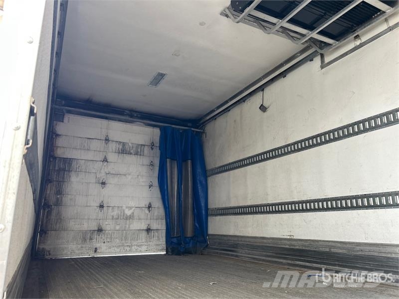 Freightliner M2 106 冷藏车