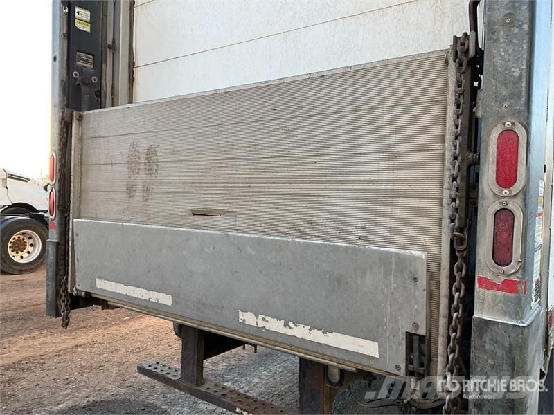 Freightliner M2 106 Koelwagens