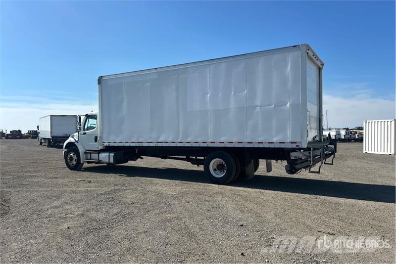 Freightliner M2 106 Sanduk kamioni