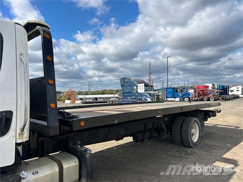 Freightliner M2 106 Vyprošťovací vozidla