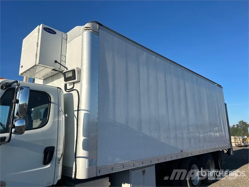 Freightliner M2 106 Isotermos y frigoríficos