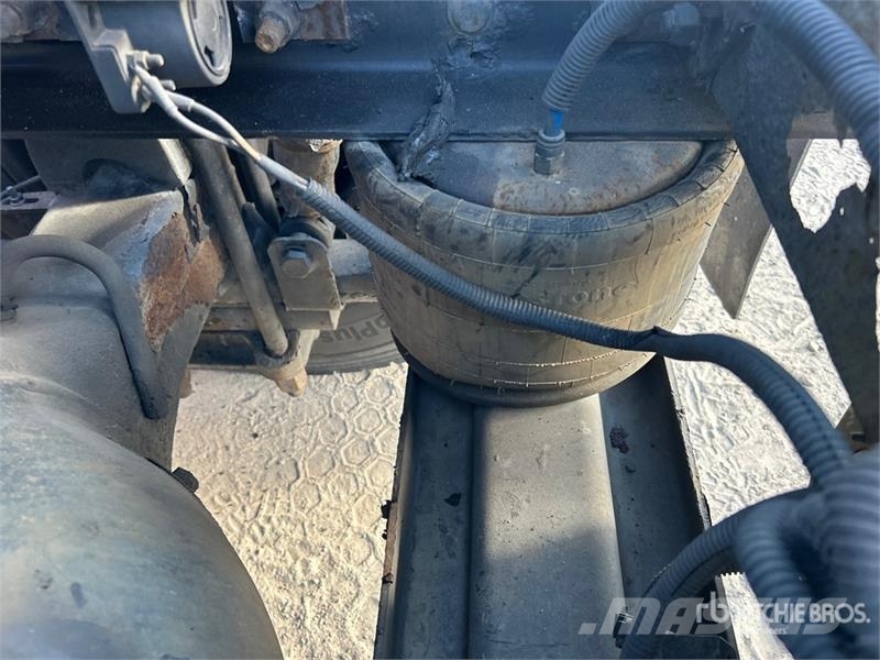Freightliner M2 106 Truck Tractor Units