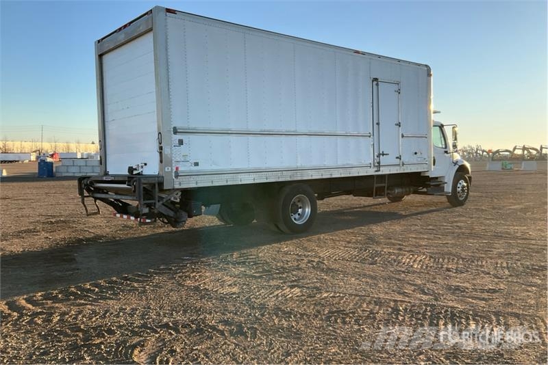Freightliner M2 106 Temperature controlled trucks