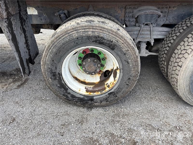 Freightliner M2 106 Kamioni za otpad
