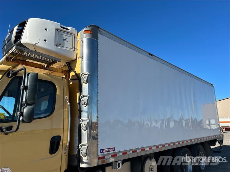Freightliner M2 106 Kühlkoffer