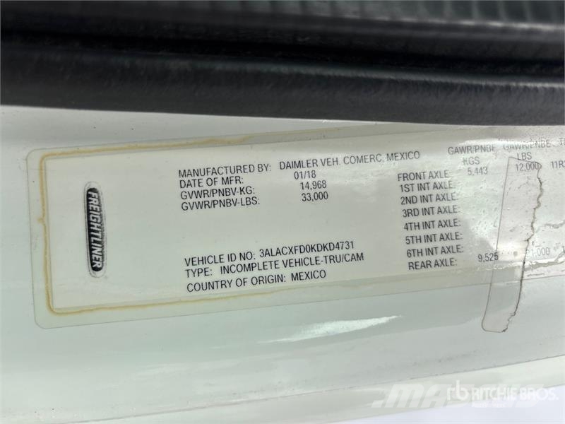 Freightliner M2 106 Cabines e interior