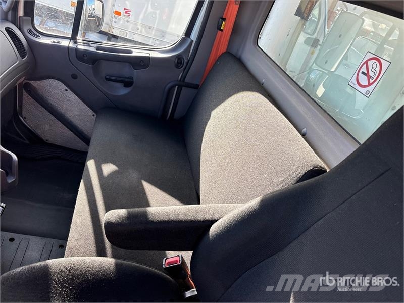 Freightliner M2 106 Camion a temperatura controllata