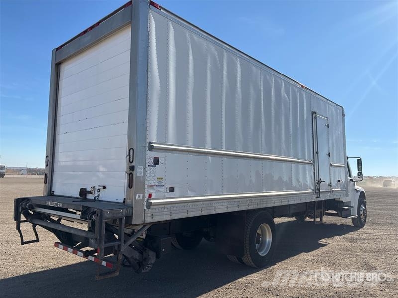 Freightliner M2 106 Temperature controlled trucks