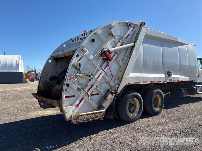 Freightliner M2 106 Απορριμματοφόρα