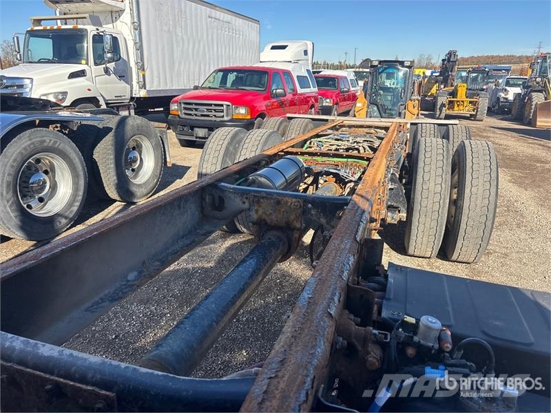 Freightliner M2 106 Kabine i unutrašnjost