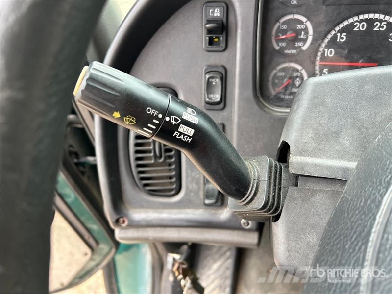 Freightliner M2 106 Auto korpe
