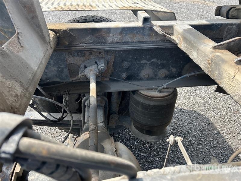 Freightliner M2 106 Abrollkipper
