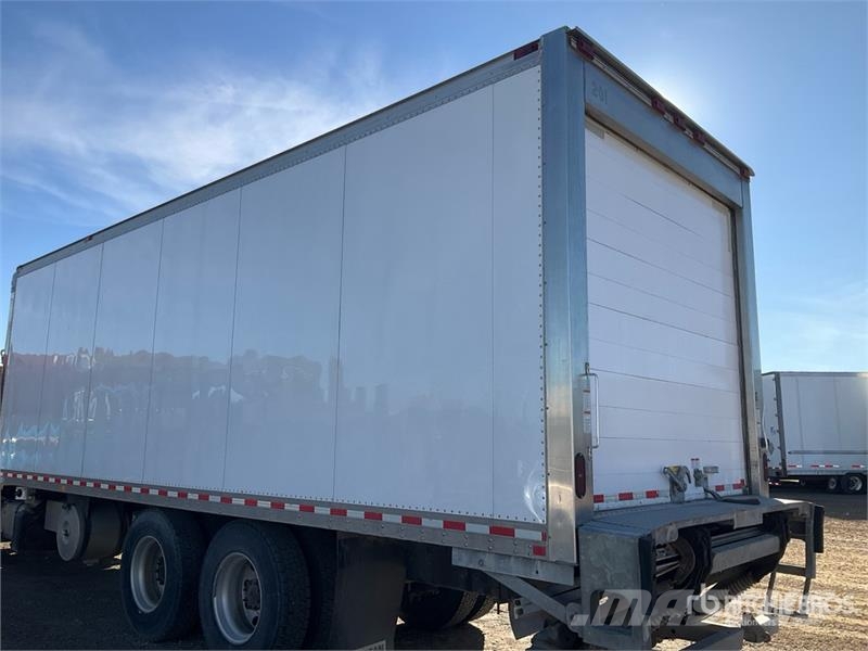 Freightliner M2 106 Sanduk kamioni