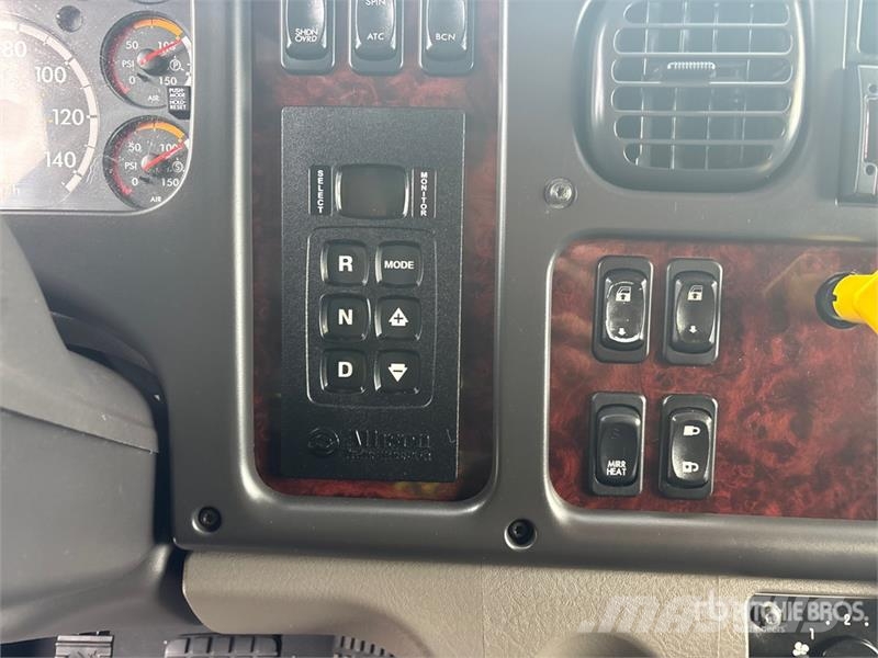 Freightliner M2 106 Camion dei rifiuti