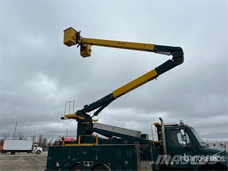 Freightliner M2 106 Auto korpe