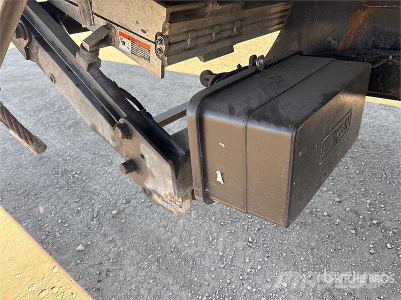 Freightliner M2 106 Temperature controlled trucks