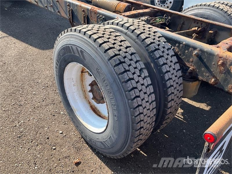 Freightliner M2 106 Kabine i unutrašnjost