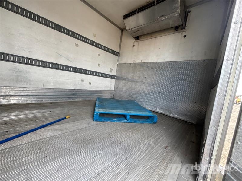 Freightliner M2 106 С температурен контрол
