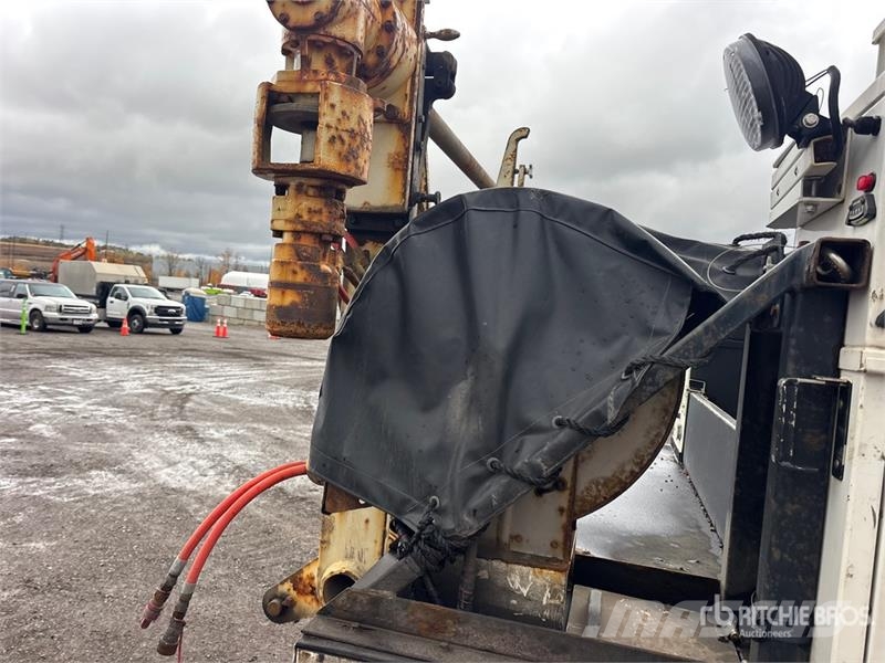 Freightliner M2 106 Truck mounted aerial platforms