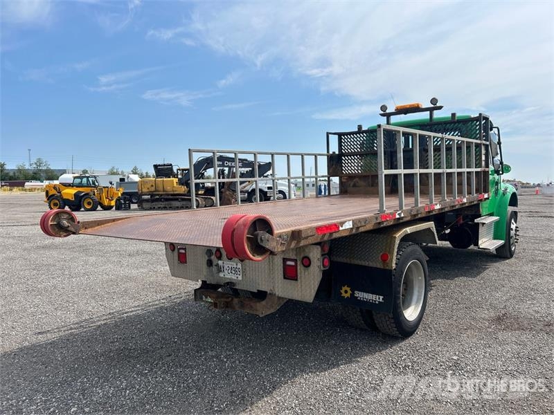 Freightliner M2 106 Abrollkipper