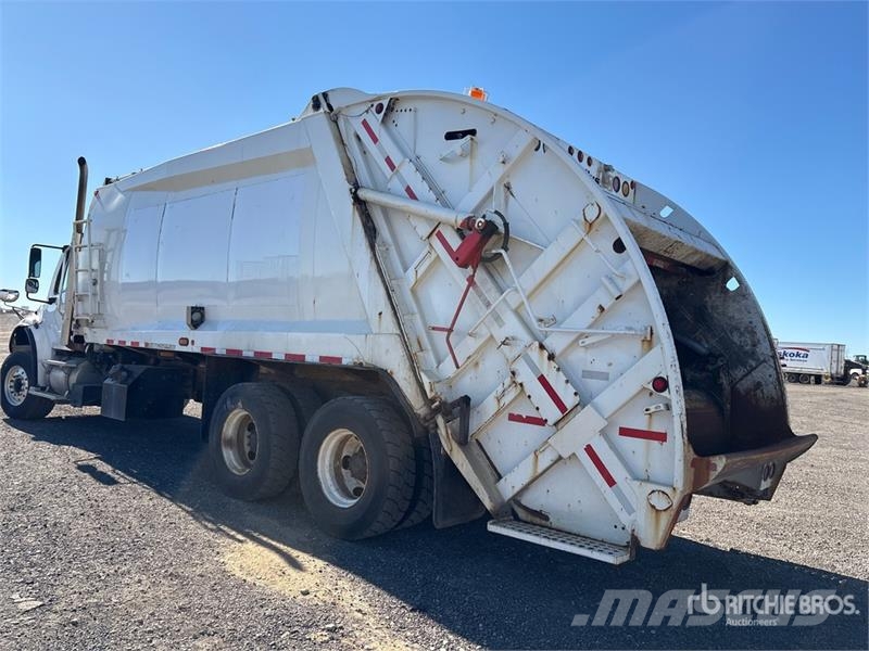 Freightliner M2 106 Απορριμματοφόρα