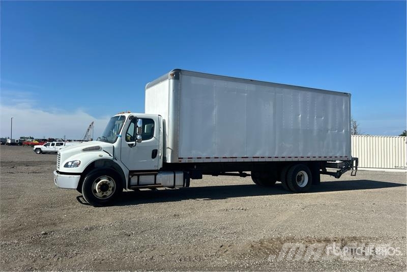 Freightliner M2 106 Sanduk kamioni