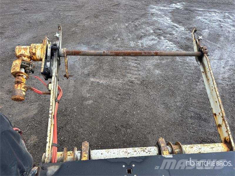 Freightliner M2 106 Truck mounted aerial platforms