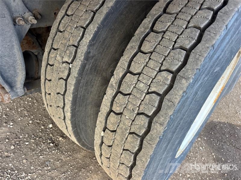 Freightliner M2 106 Camion a temperatura controllata