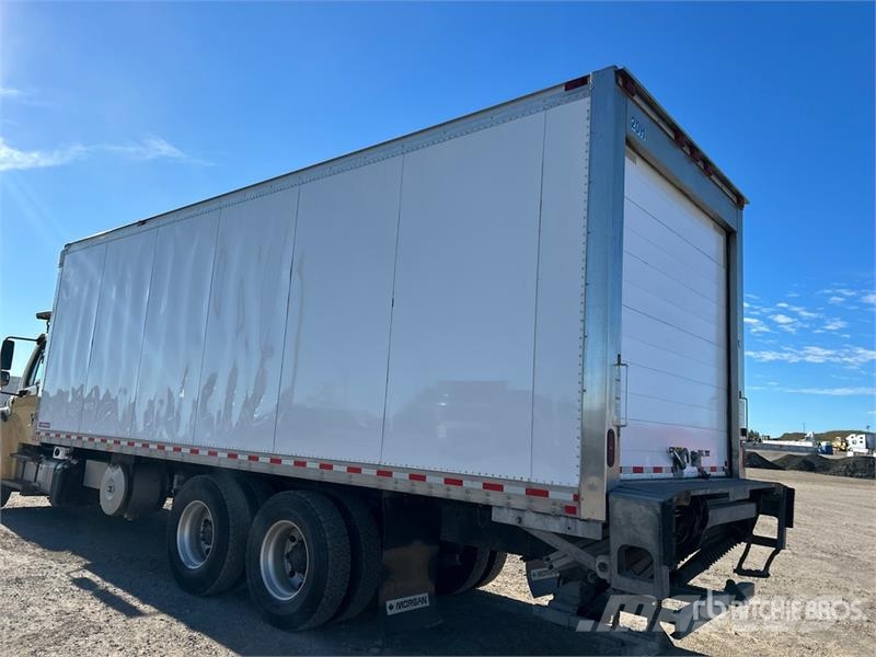 Freightliner M2 106 Kühlkoffer