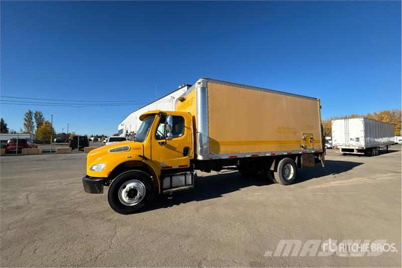 Freightliner M2 106 Pick up/Dropside