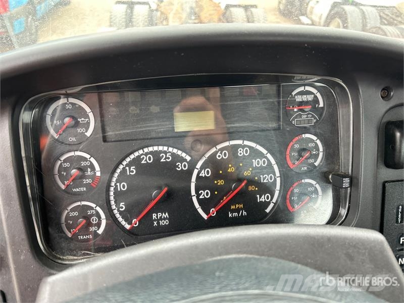 Freightliner M2 106 Motrici e Trattori Stradali