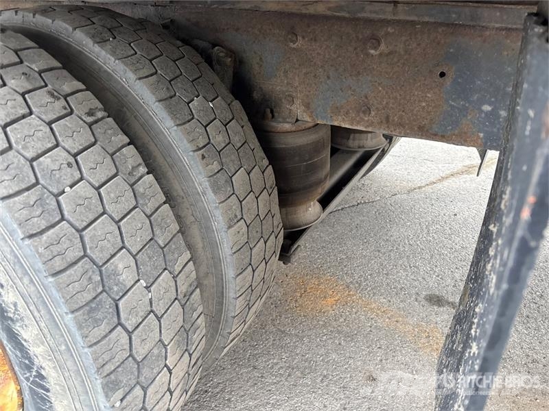 Freightliner M2 106 4x2 Van Truck Furgoonautod