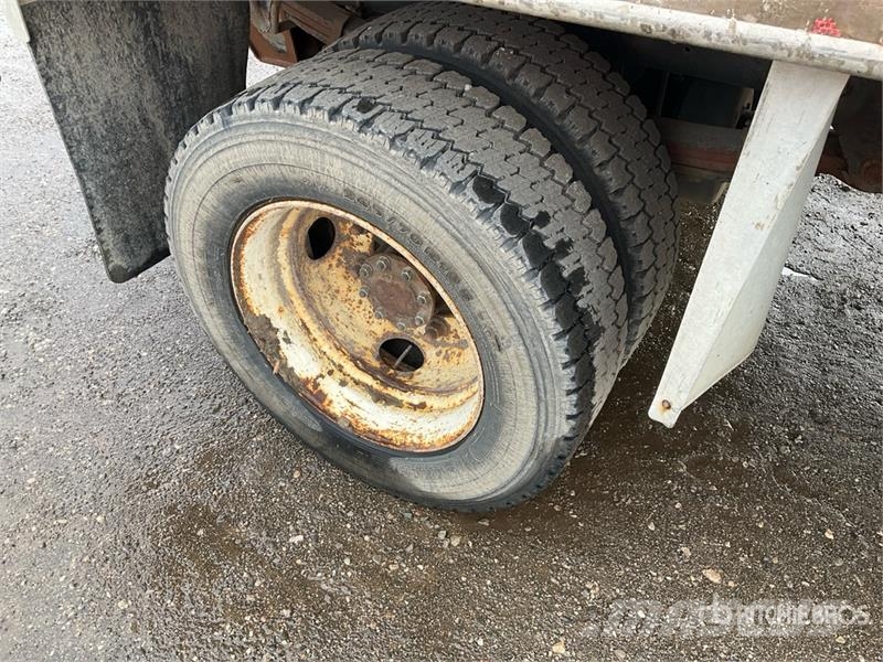 Freightliner M2 106 4x2 Crew Cab S/A Dump Truck Tipper trucks
