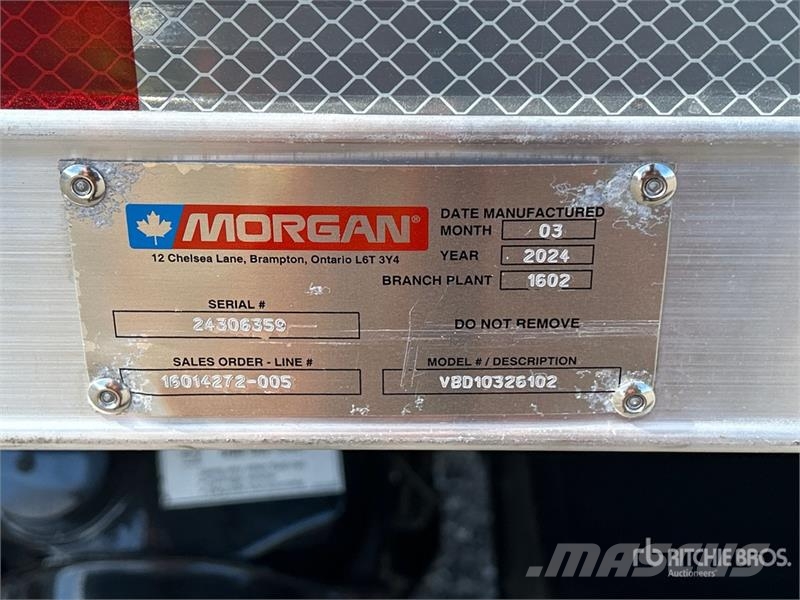 Freightliner M2 106 4x2 Van Truck Sanduk kamioni