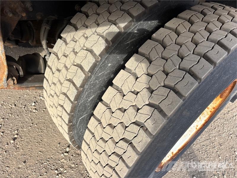 Freightliner M2 106 4x2 Van Truck Camiones caja cerrada