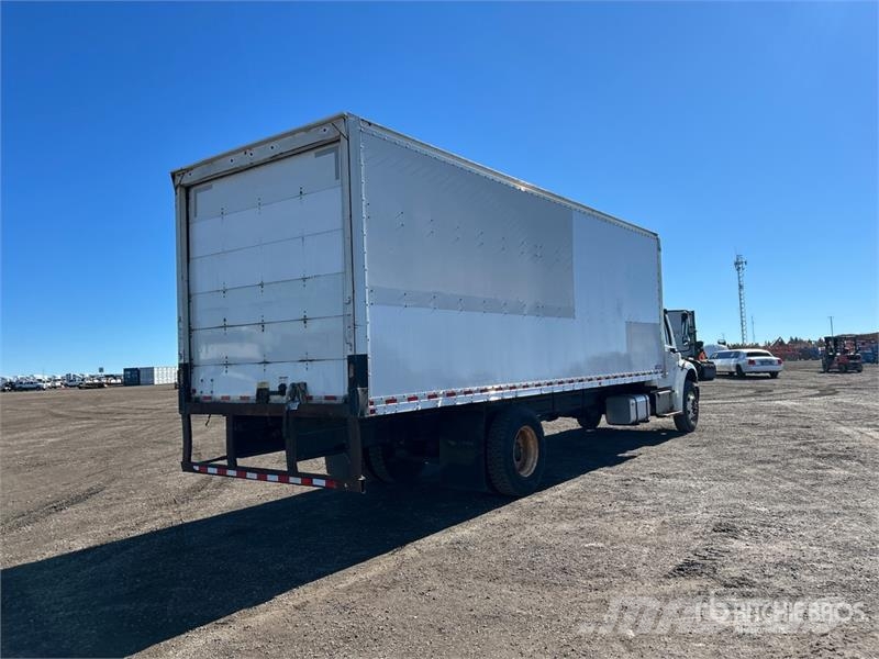 Freightliner M2 106 4x2 Van Truck Фургони