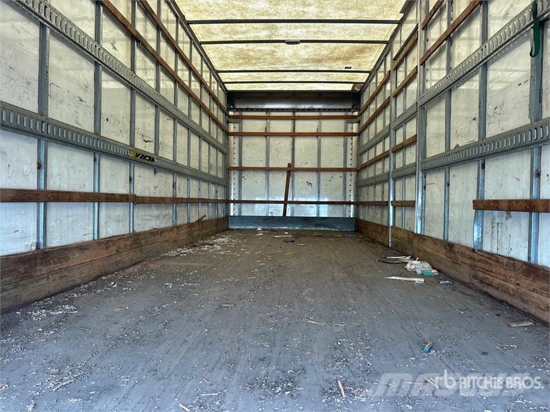 Freightliner M2 106 4x2 Van Truck Furgoonautod