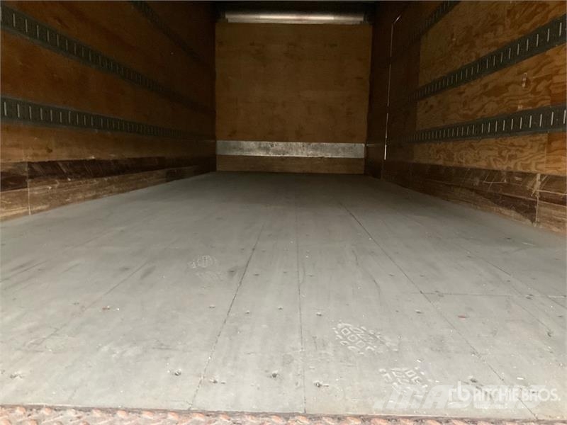 Freightliner M2 106 4x2 Van Truck Sanduk kamioni