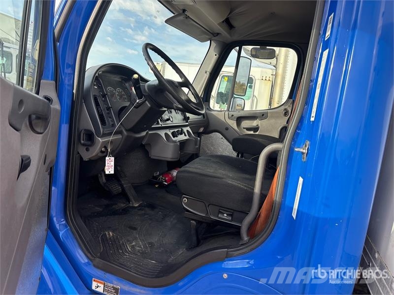 Freightliner M2 106 4x2 Van Truck Camiones caja cerrada