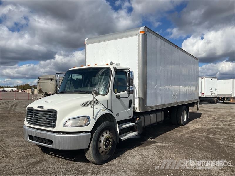 Freightliner M2 106 4x2 Van Truck Furgoonautod