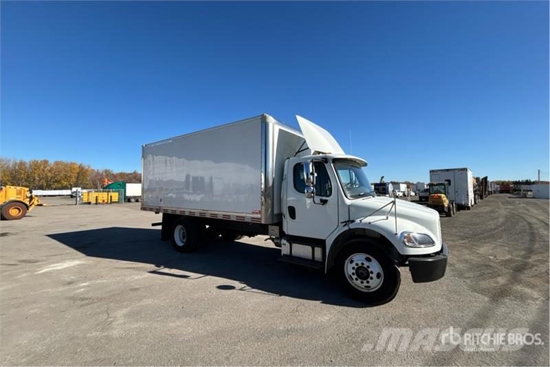 Freightliner M2 106 4x2 Van Truck Umpikorikuorma-autot
