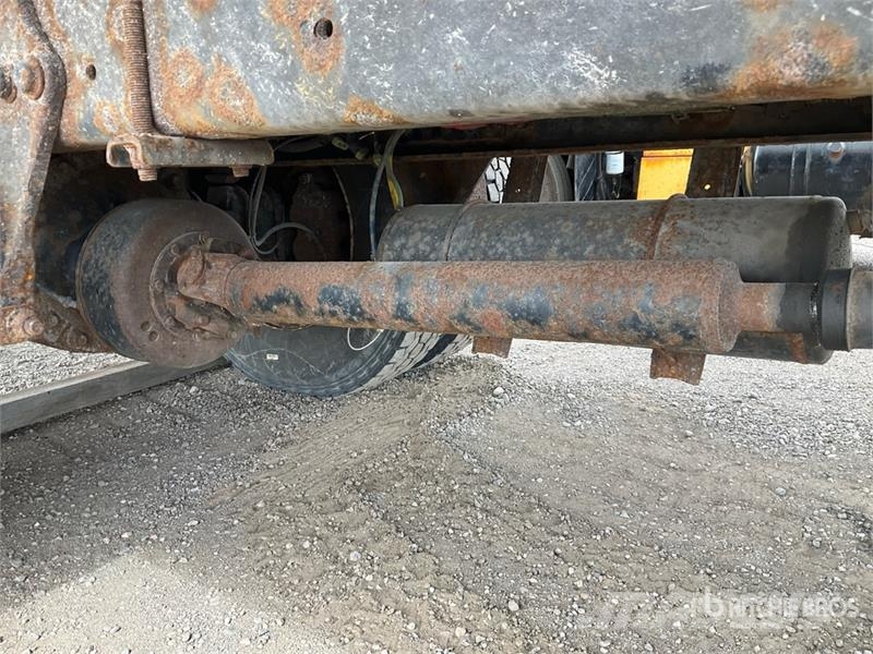 Freightliner M2 106 4x2 Van Truck Sanduk kamioni