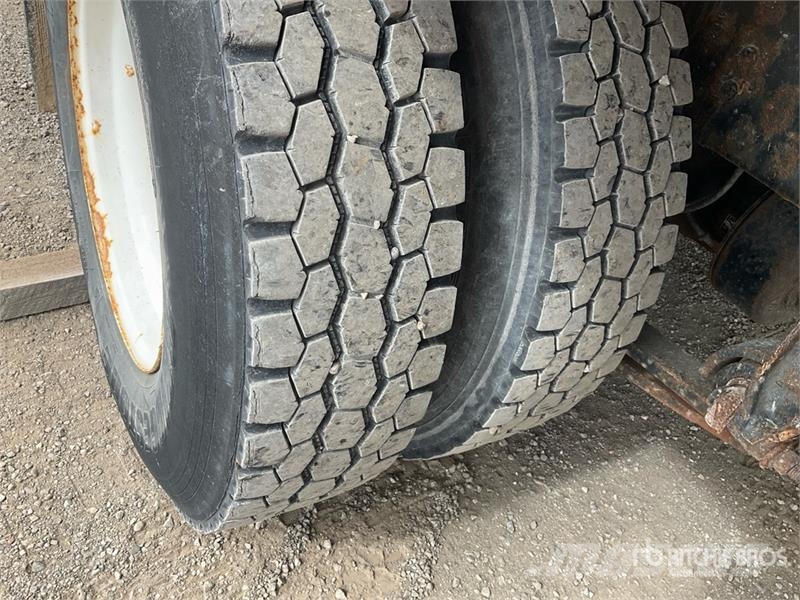 Freightliner M2 106 4x2 Van Truck Sanduk kamioni