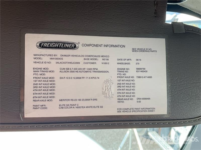 Freightliner M2 106 4x2 Van Truck Furgoonautod
