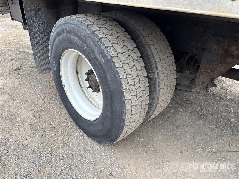 Freightliner M2 106 4x2 Van Truck Box trucks