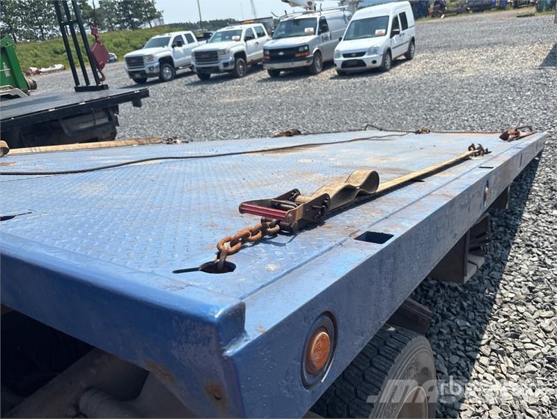 Freightliner M2 106 4x2 Extended Cab Rollback Truck Hinausautot