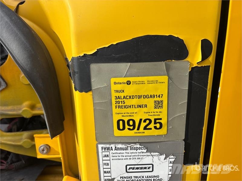 Freightliner M2 106 4x2 Van Truck Furgoonautod