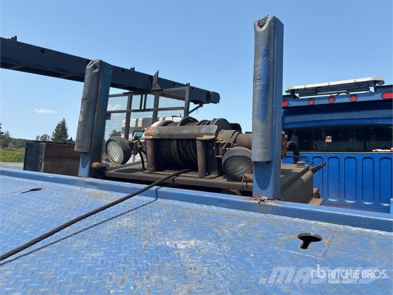 Freightliner M2 106 4x2 Extended Cab Rollback Truck Hinausautot