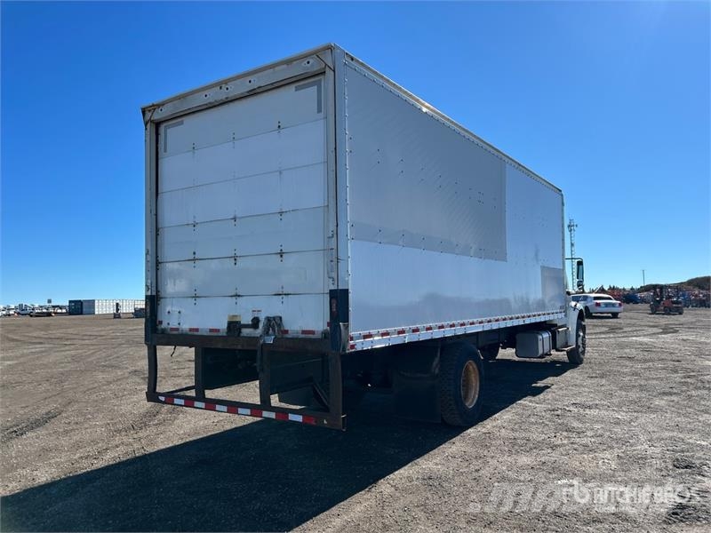 Freightliner M2 106 4x2 Van Truck Фургони